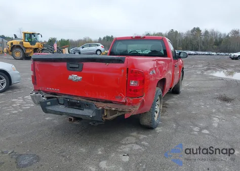 2008 Chevrolet Silverado 1500 Work Truck z USA, uszkodzony, nr VIN 1GCEK14C08E135696